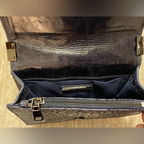 Sondra Roberts New York Blue Faux Croc Print Crossbody or Shoulder Bag or Clutch - Picture 10 of 16